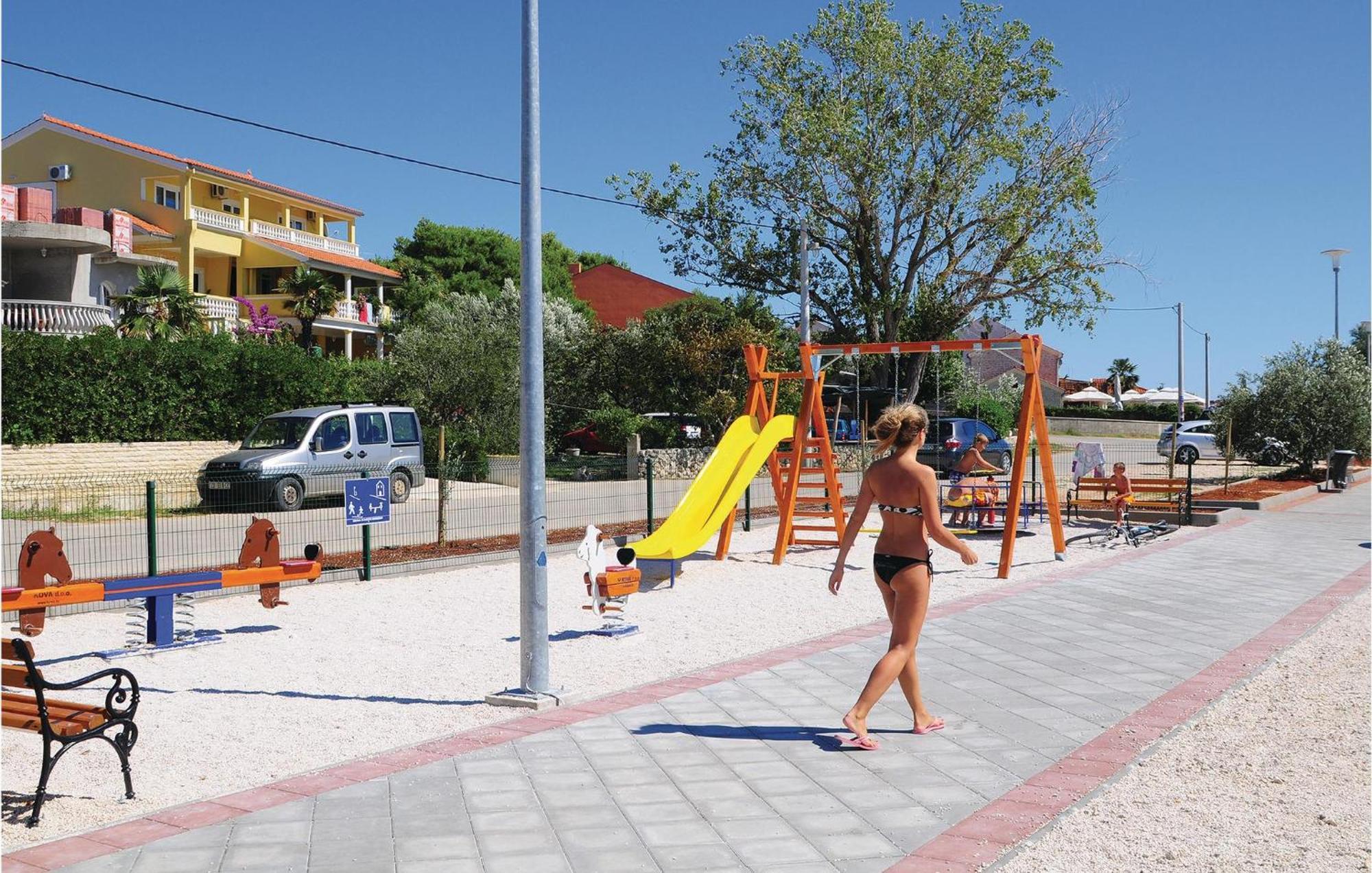 Nice Apartment In Vrsi-Mulo With Wifi Exterior foto